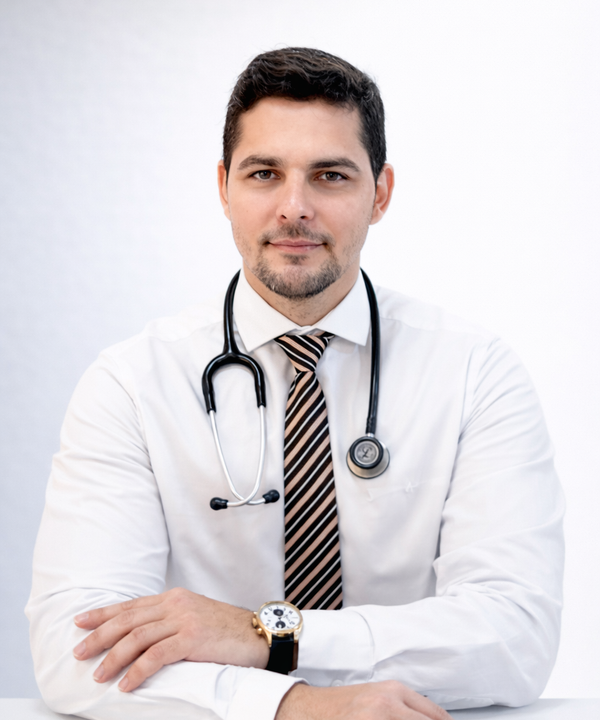 Dr. Ennio Max